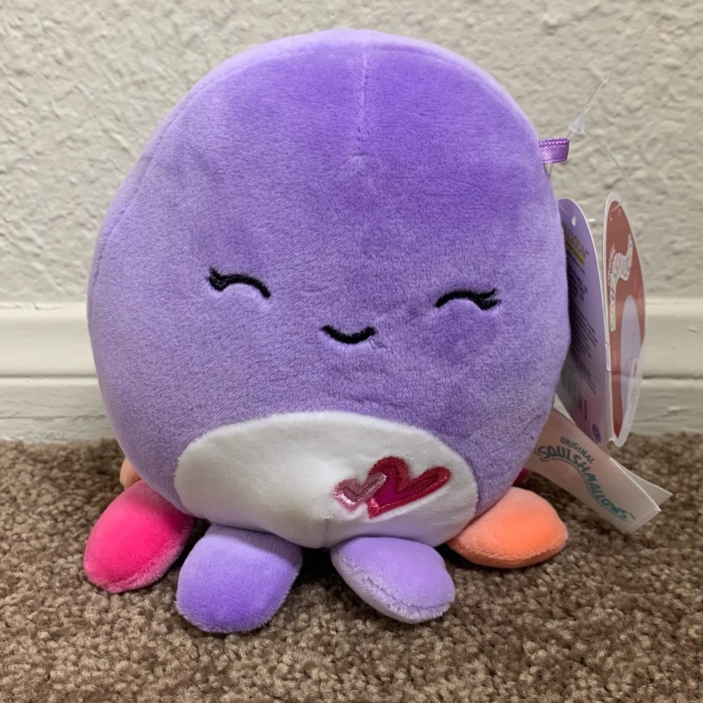 Squishmallow Beulah (5”) Octopus Valentine’s Day Exclusive NWT